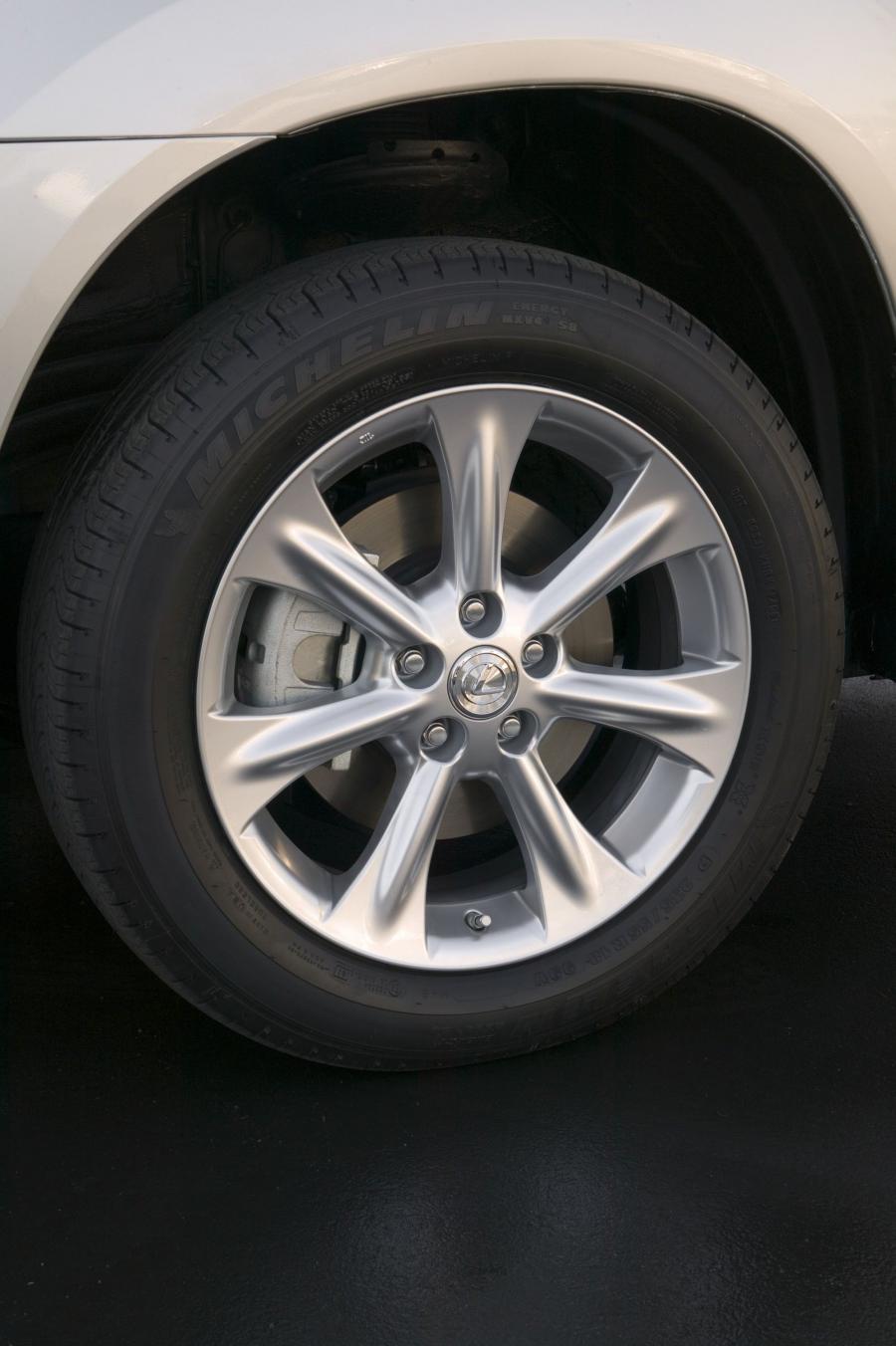  Lexus RX350 2006 года  (фото 56 из 101)